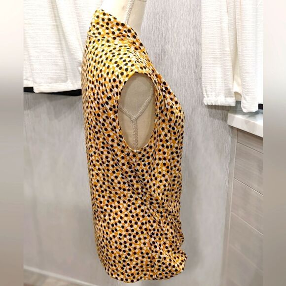 Chaus NY Geo Print Sleeveless Surplice Blouse with Ruched Sides - Picture 4 of 7